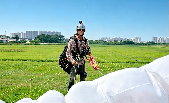 They Flew 10,000km Just to Fly with SkyTow